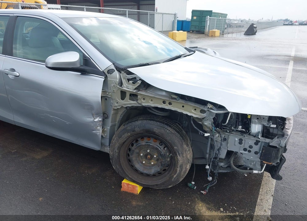 2016 TOYOTA CAMRY LE VIN: 4T4BF1FK5GR517272