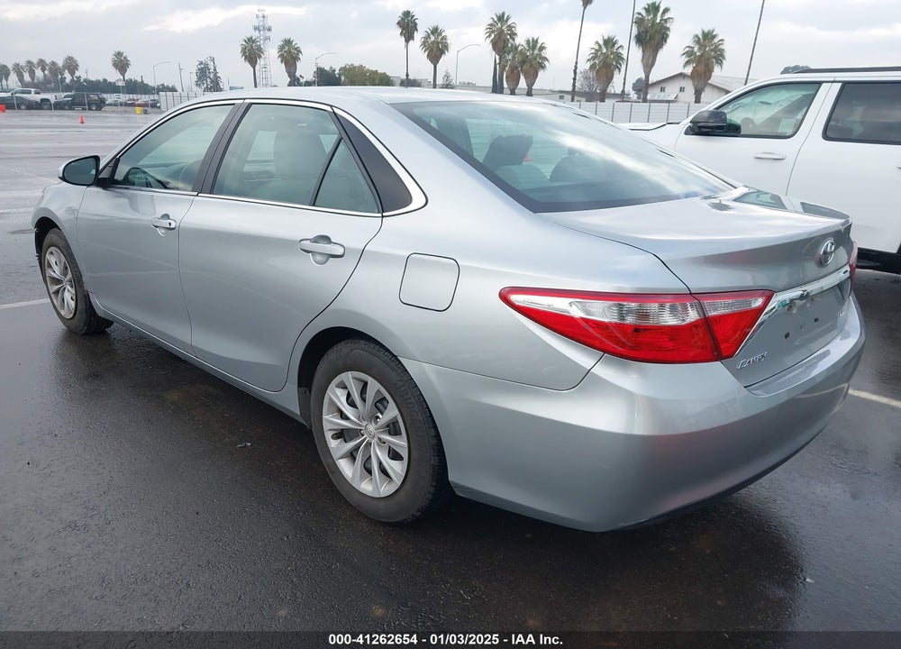 2016 TOYOTA CAMRY LE VIN: 4T4BF1FK5GR517272