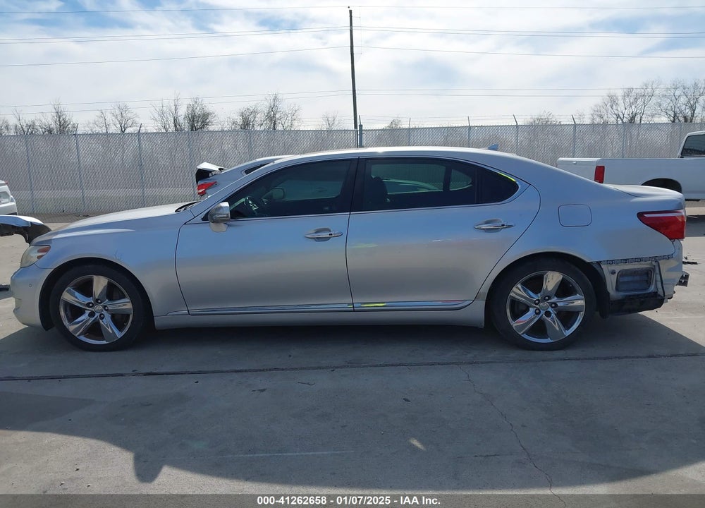 2010 LEXUS LS 460 L VIN: JTHGL5EF4A5041475