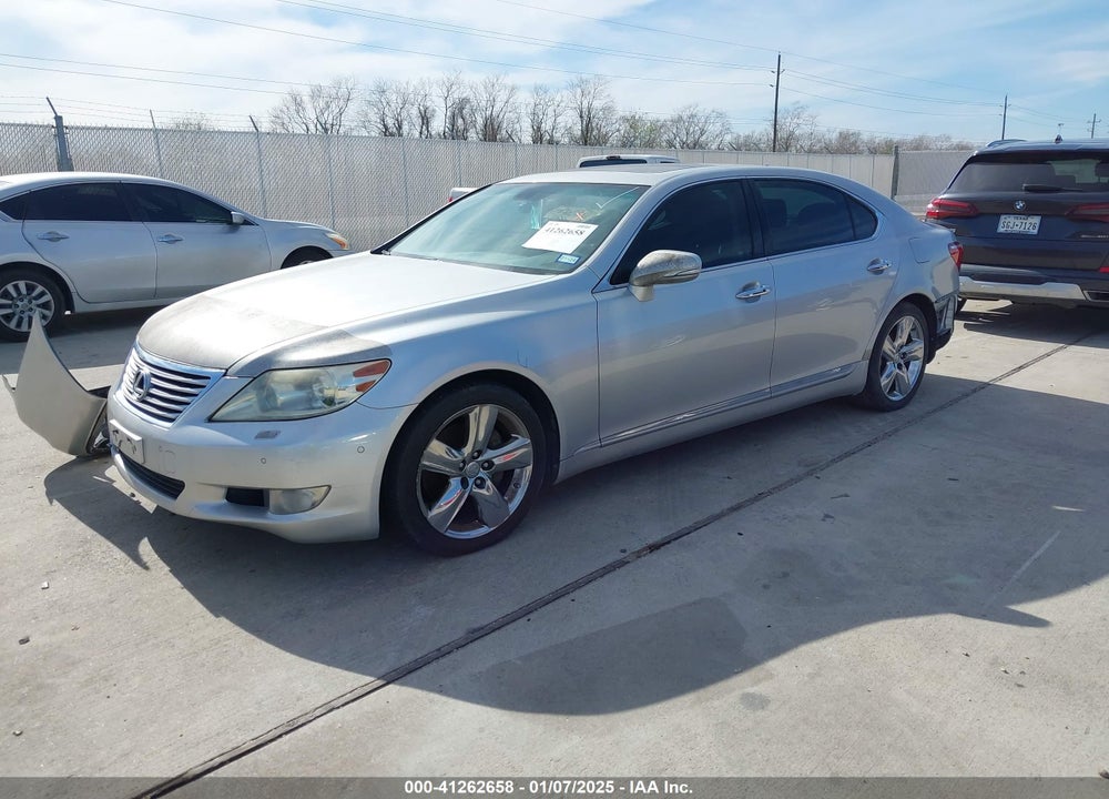 2010 LEXUS LS 460 L VIN: JTHGL5EF4A5041475