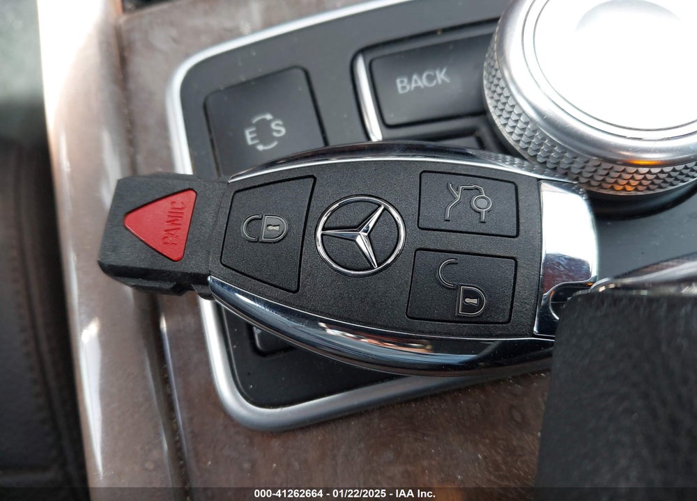 2011 MERCEDES-BENZ E 350 VIN: WDDHF5GB1BA442939