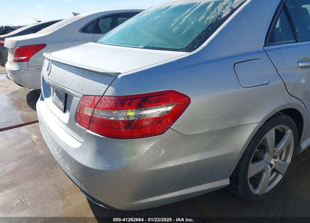 2011 MERCEDES-BENZ E 350 VIN: WDDHF5GB1BA442939