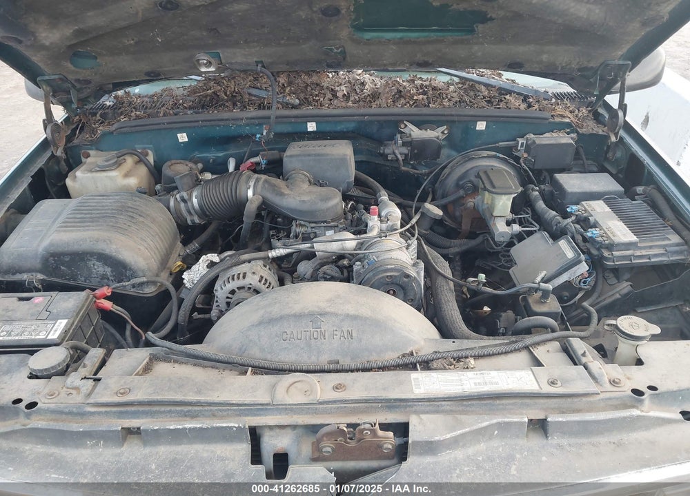 1998 CHEVROLET SUBURBAN 1500 VIN: 1GNFK16R6WJ346600