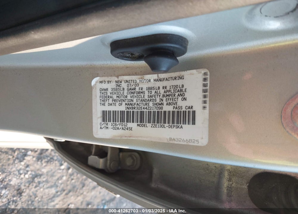 2004 TOYOTA COROLLA S VIN: 1NXBR32E44Z217098