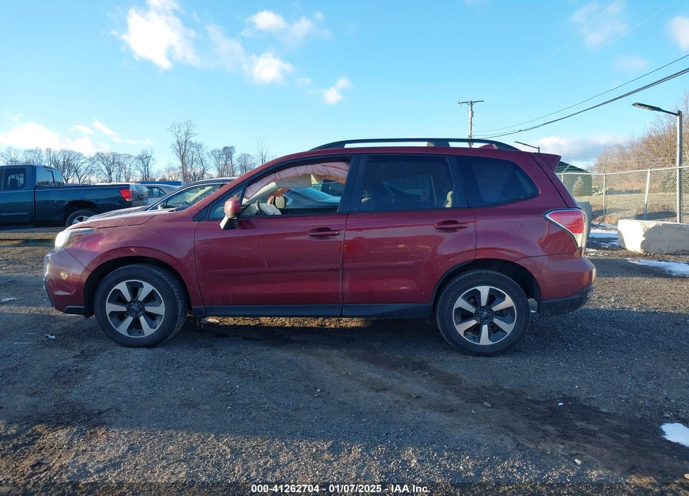 2018 SUBARU FORESTER 2.5I PREMIUM VIN: JF2SJAGC1JH592895