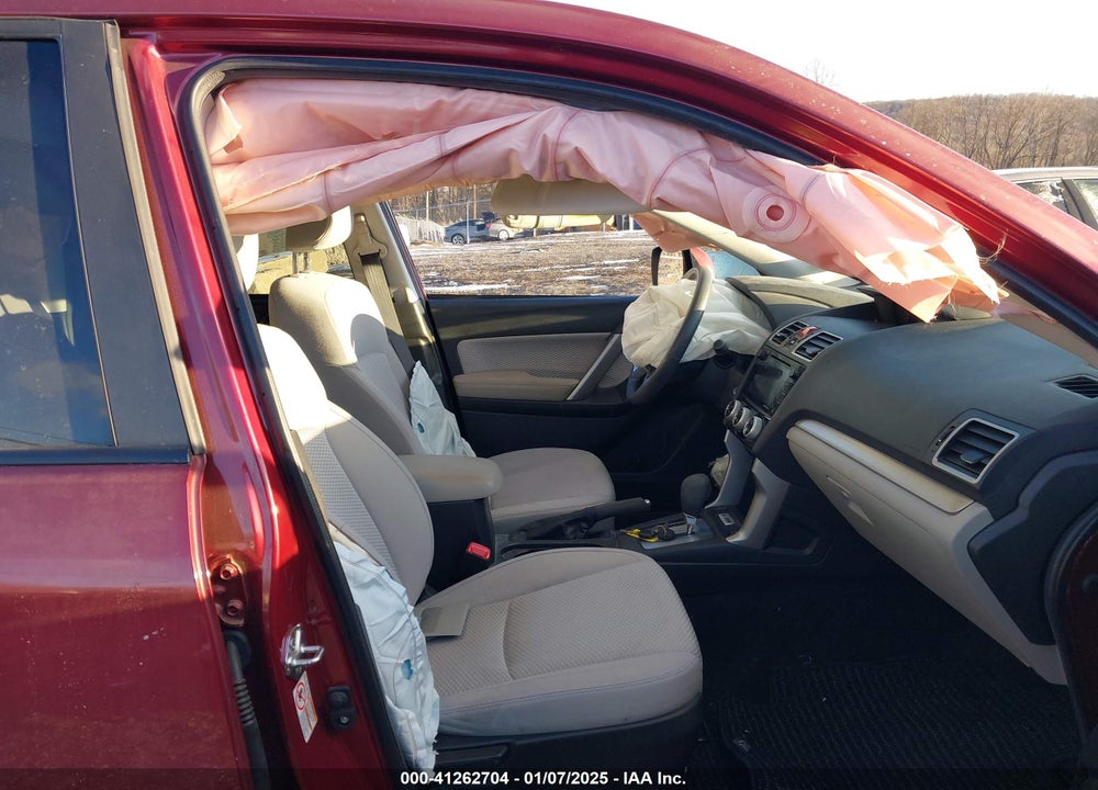 2018 SUBARU FORESTER 2.5I PREMIUM VIN: JF2SJAGC1JH592895