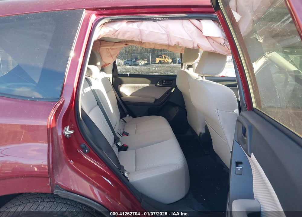 2018 SUBARU FORESTER 2.5I PREMIUM VIN: JF2SJAGC1JH592895