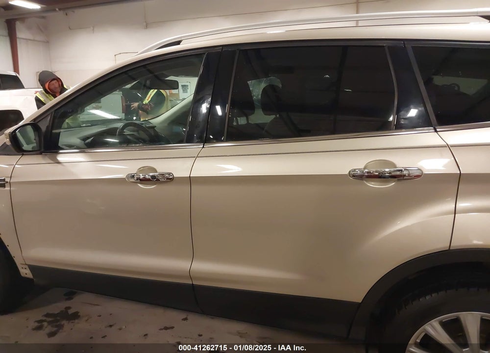 2017 FORD ESCAPE TITANIUM VIN: 1FMCU9J93HUC66941