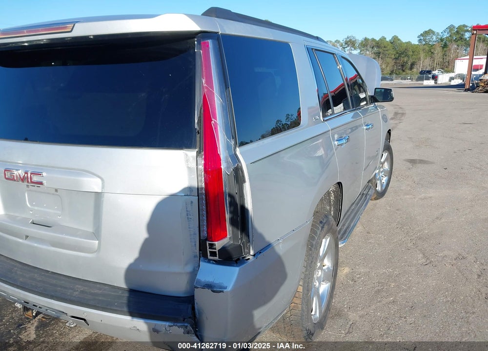 2015 GMC YUKON SLT VIN: 1GKS1BKCXFR219212