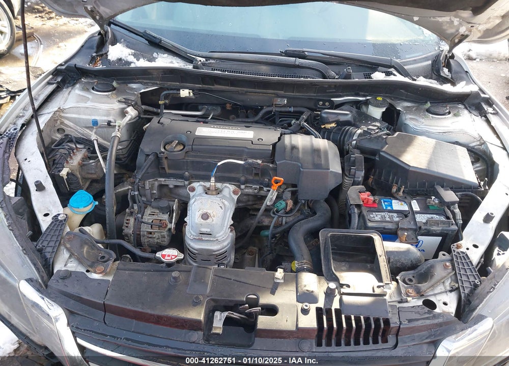 2013 HONDA ACCORD VIN: 1HGCR2F34DA277820