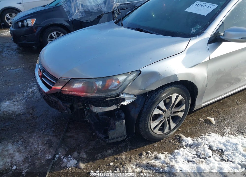 2013 HONDA ACCORD VIN: 1HGCR2F34DA277820