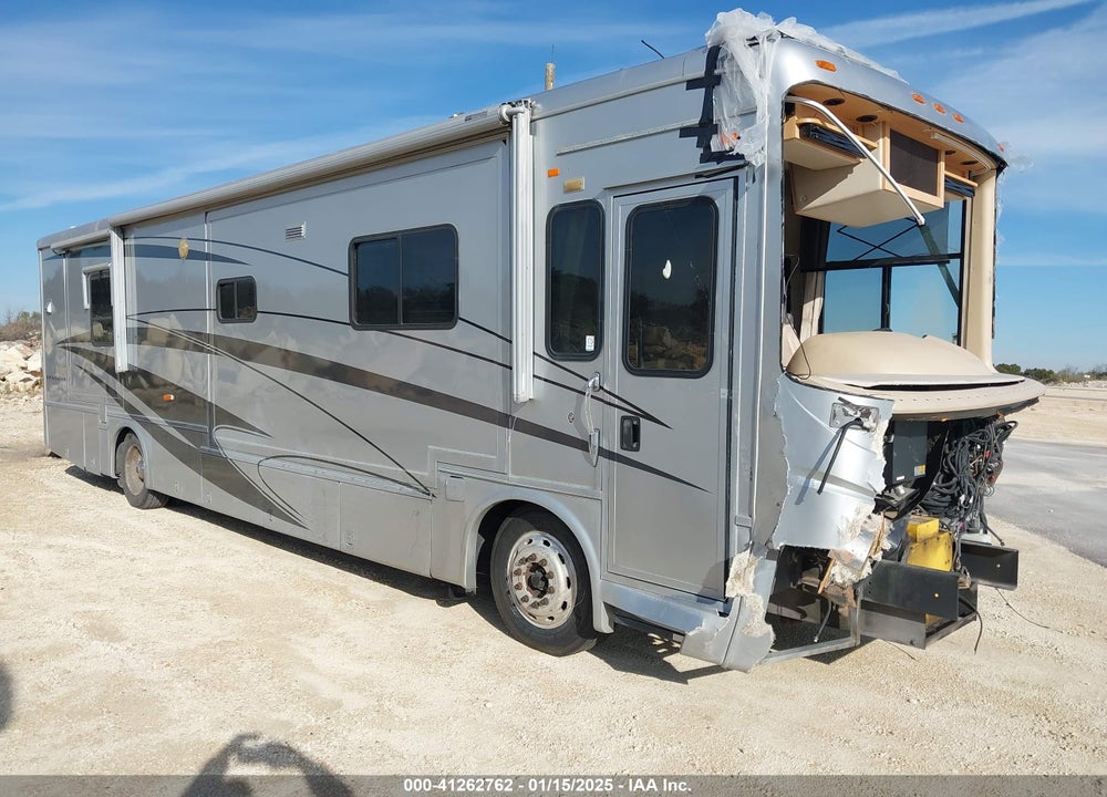 2006 FREIGHTLINER CHASSIS X LINE MOTOR HOME VIN: 4UZAB2DC55CV81270