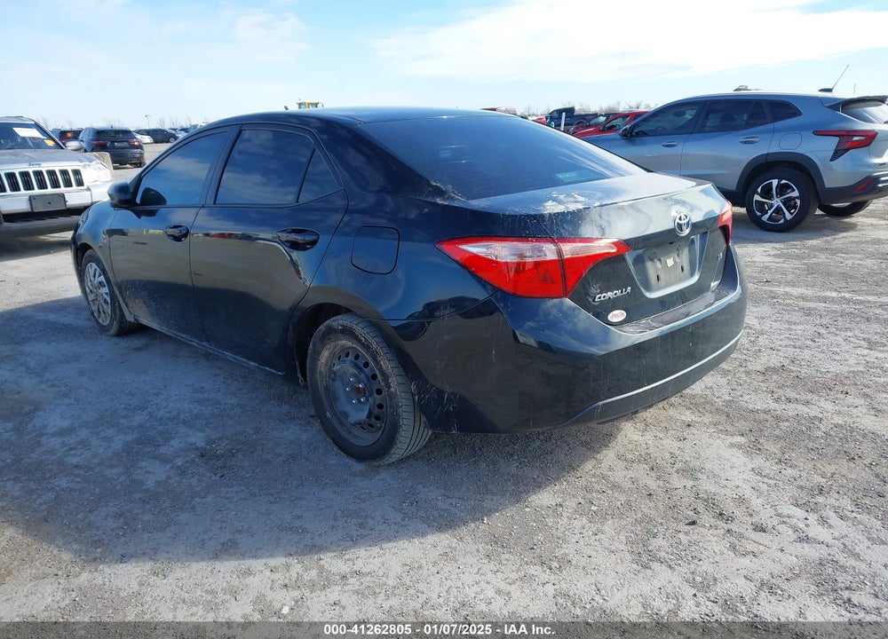 2017 TOYOTA COROLLA LE VIN: 5YFBURHEXHP692075
