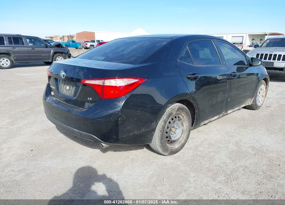 2017 TOYOTA COROLLA LE VIN: 5YFBURHEXHP692075