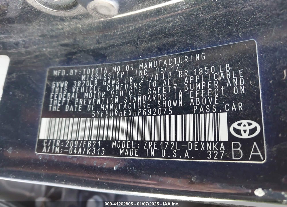 2017 TOYOTA COROLLA LE VIN: 5YFBURHEXHP692075