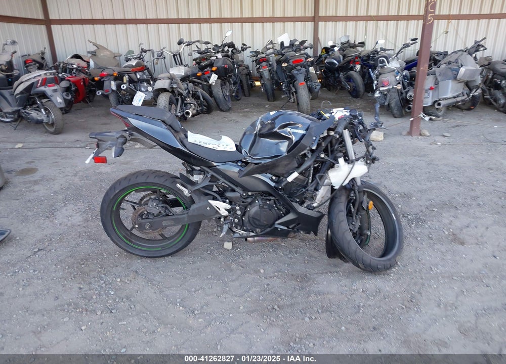 2023 KAWASAKI EX400 VIN: JKAEXKH15PDAN9104