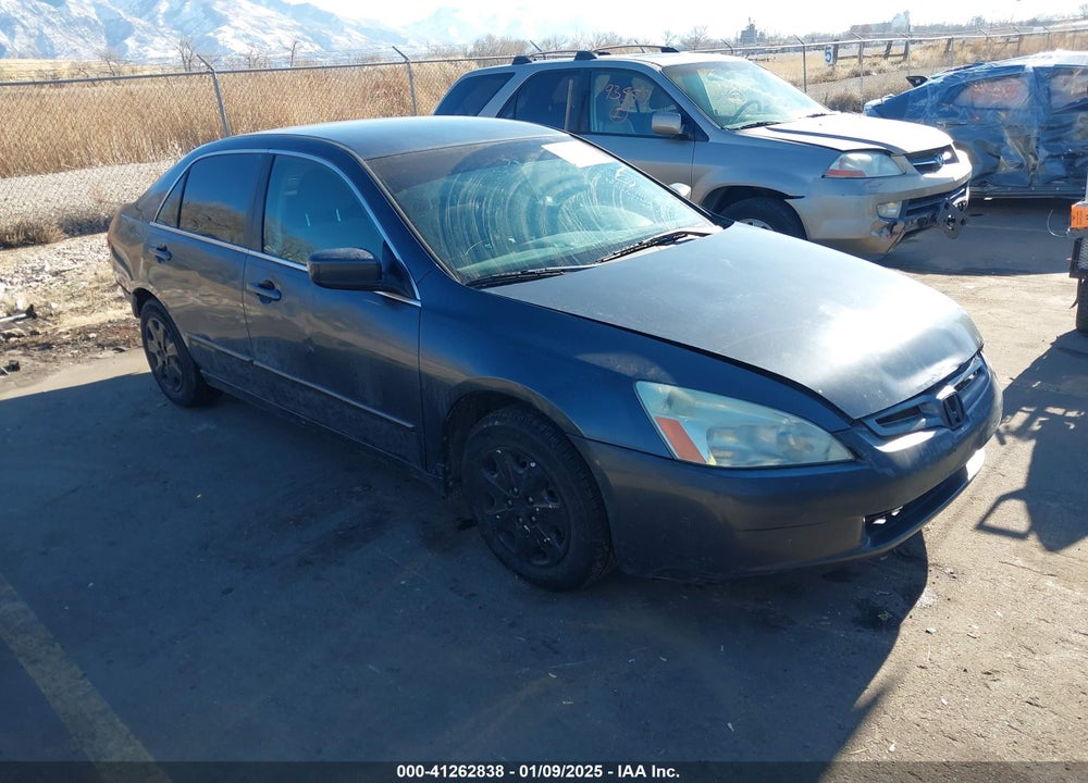 2003 HONDA ACCORD 2.4 LX VIN: 1HGCM563X3A142520