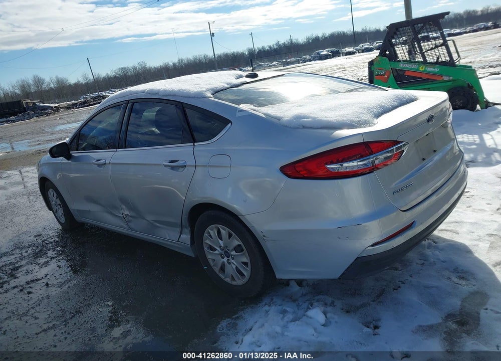 2019 FORD FUSION S VIN: 3FA6P0G7XKR163451