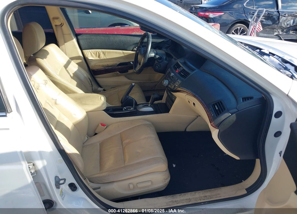 2011 HONDA ACCORD CROSSTOUR EX-L VIN: 5J6TF2H57BL001567
