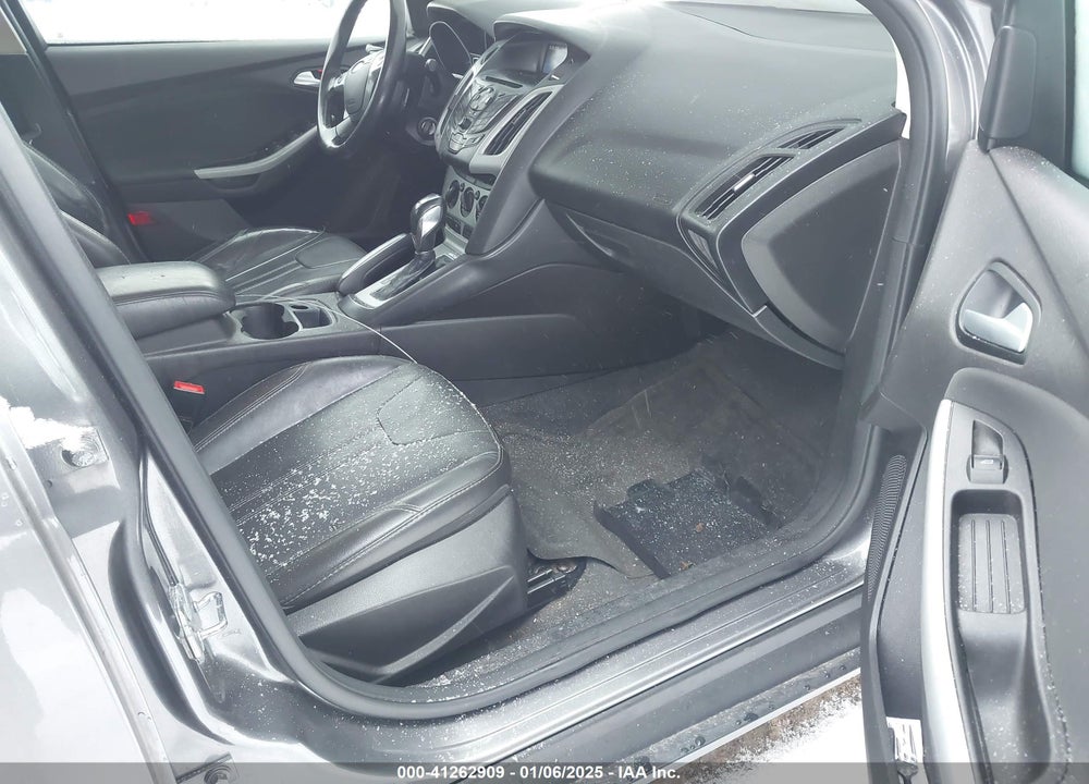 2013 FORD FOCUS VIN: 1FADP3F27DL223170