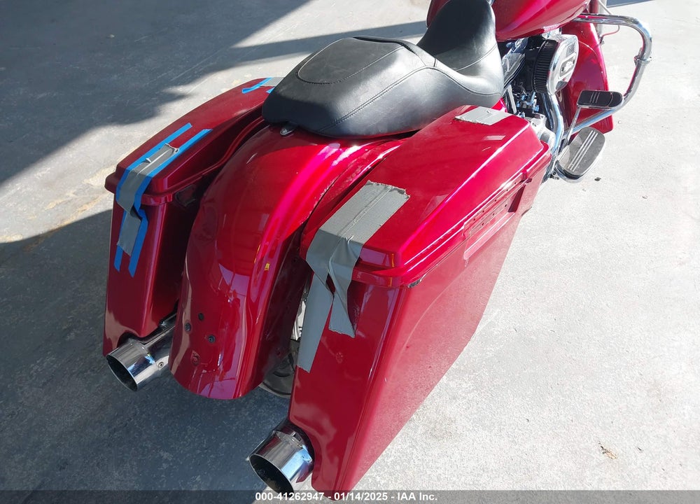 2013 HARLEY-DAVIDSON FLHX STREET GLIDE VIN: 1HD1KBM13DB644582