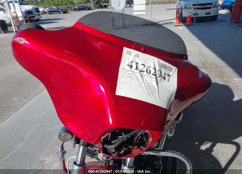 2013 HARLEY-DAVIDSON FLHX STREET GLIDE VIN: 1HD1KBM13DB644582