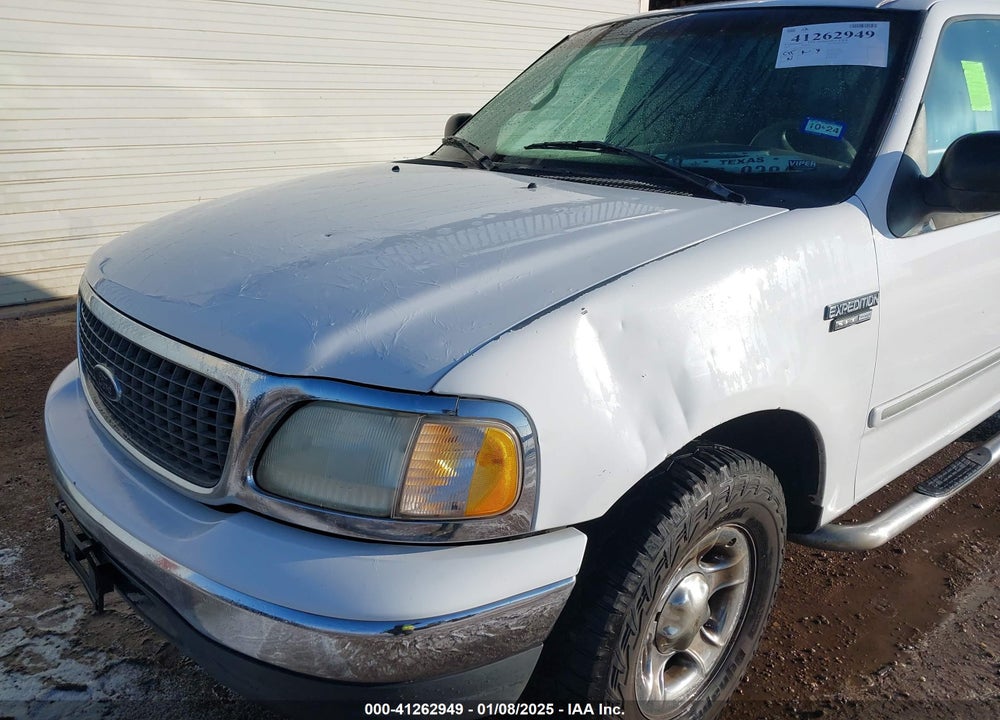 2002 FORD EXPEDITION XLT VIN: 1FMRU15W82LA62127