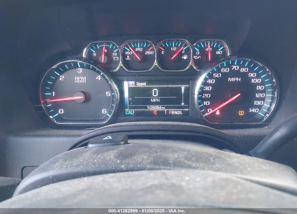 2018 CHEVROLET SUBURBAN LT VIN: 1GNSKHKC7JR230941