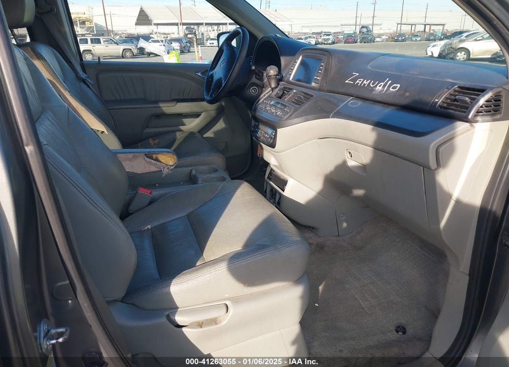 2007 HONDA ODYSSEY EX-L VIN: 5FNRL38717B079174