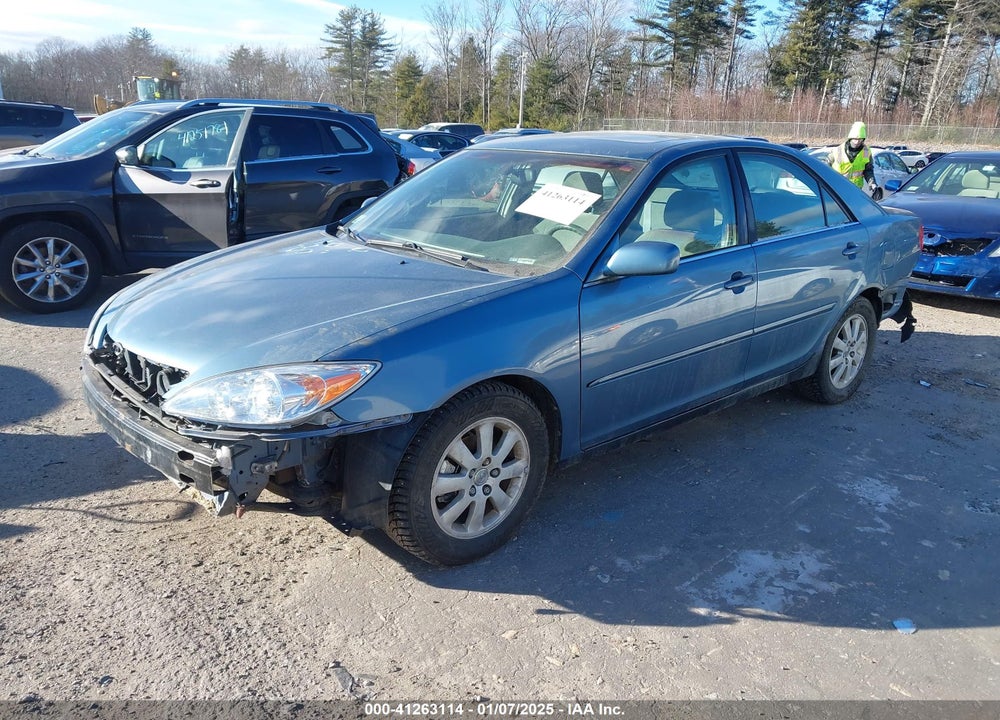 2002 TOYOTA CAMRY XLE VIN: 4T1BE30K32U604520