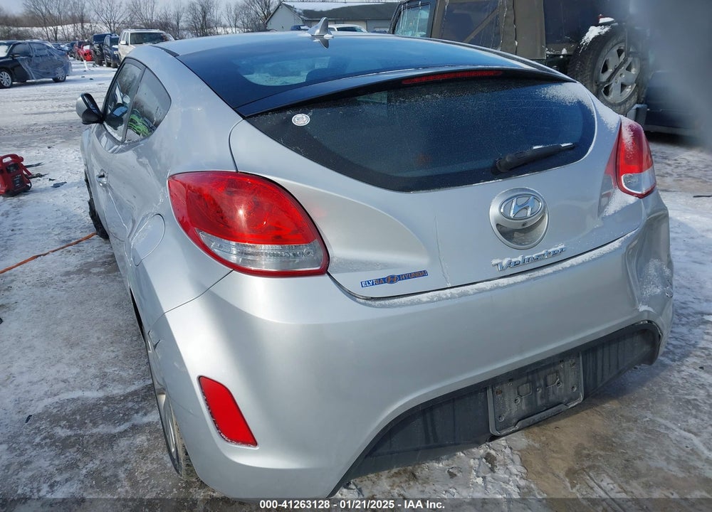 2017 HYUNDAI VELOSTER VIN: KMHTC6AD5HU306300