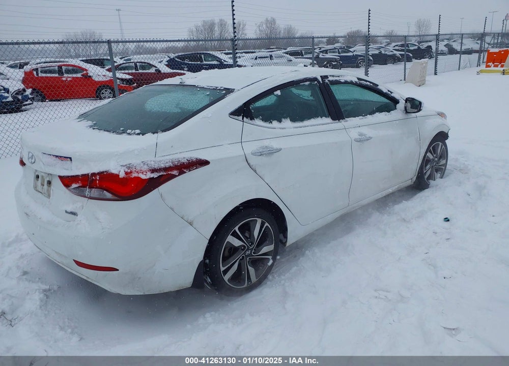 2014 HYUNDAI ELANTRA VIN: 5NPDH4AE3EH515533