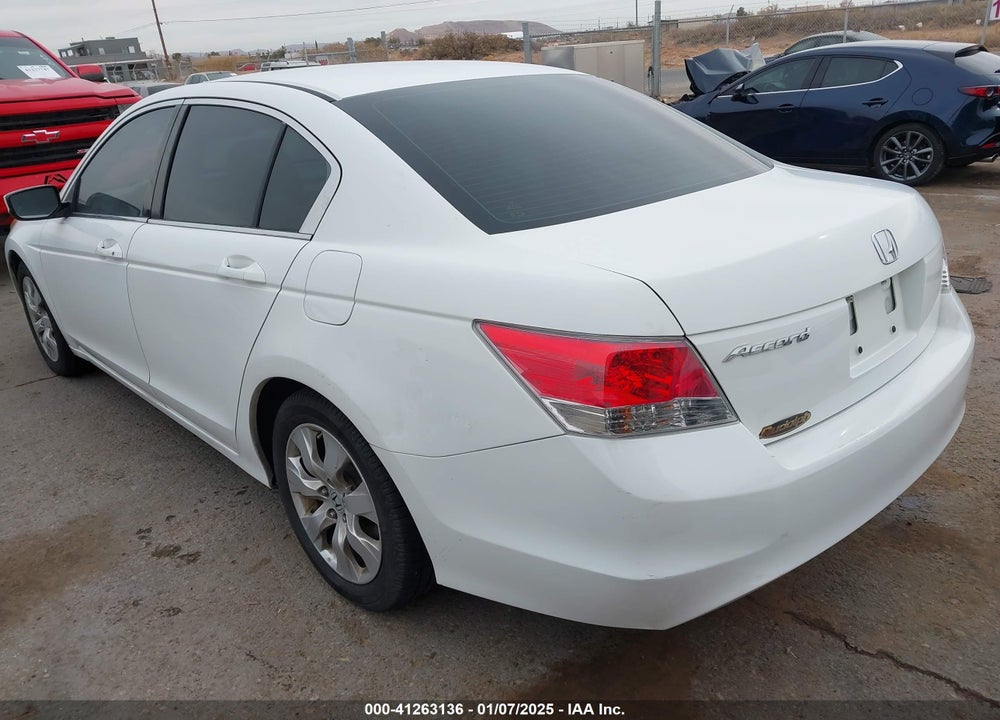 2008 HONDA ACCORD 2.4 EX VIN: JHMCP26748C050059