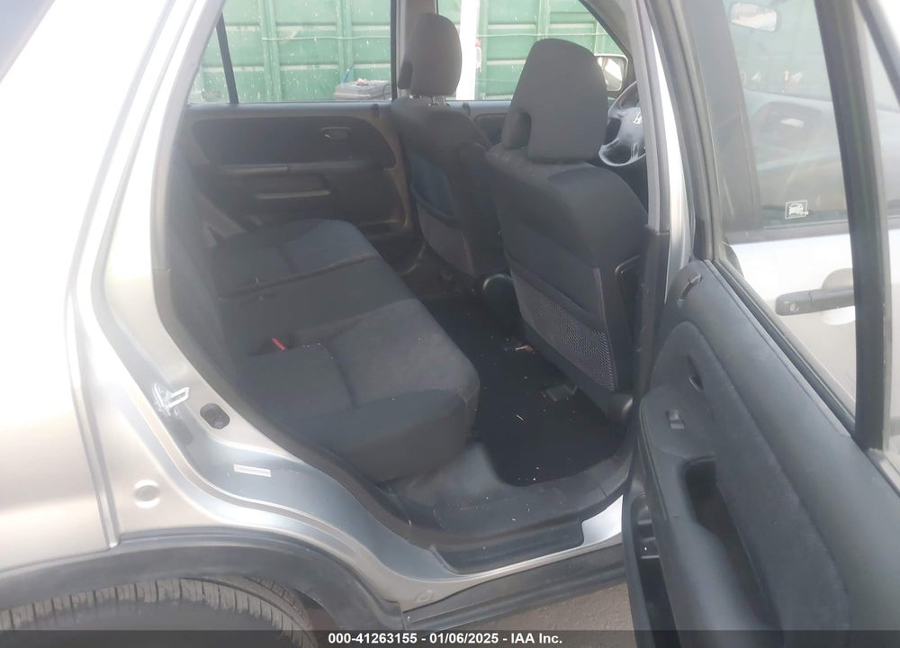 2006 HONDA CR-V LX VIN: JHLRD68566C003798