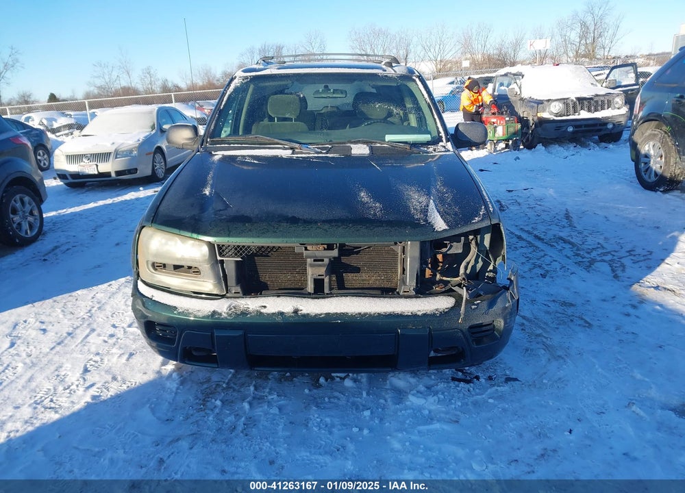 2002 CHEVROLET TRAILBLAZER LS VIN: 1GNDT13S422364657