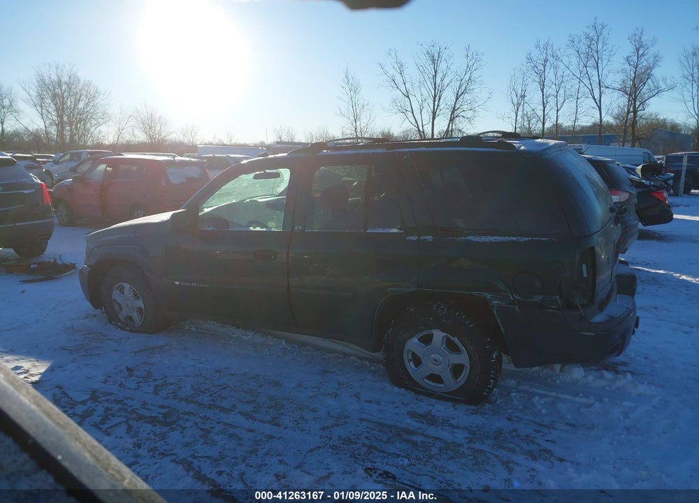 2002 CHEVROLET TRAILBLAZER LS VIN: 1GNDT13S422364657