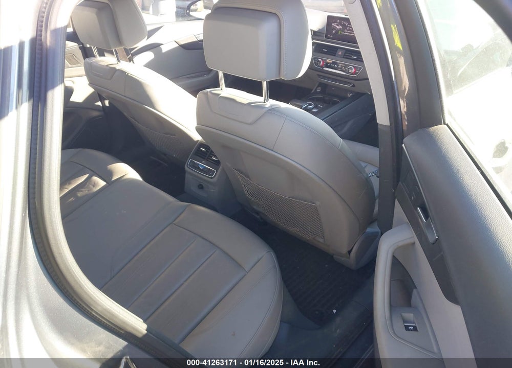 2018 AUDI A4 VIN: WAUENAF47JN016754
