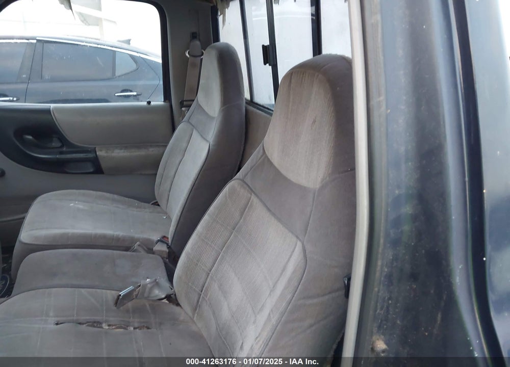 1995 FORD RANGER VIN: 1FTCR10A2SUA26001