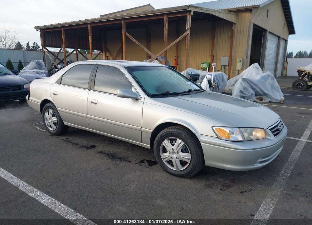 2001 TOYOTA CAMRY LE V6 VIN: 4T1BF22K81U967110