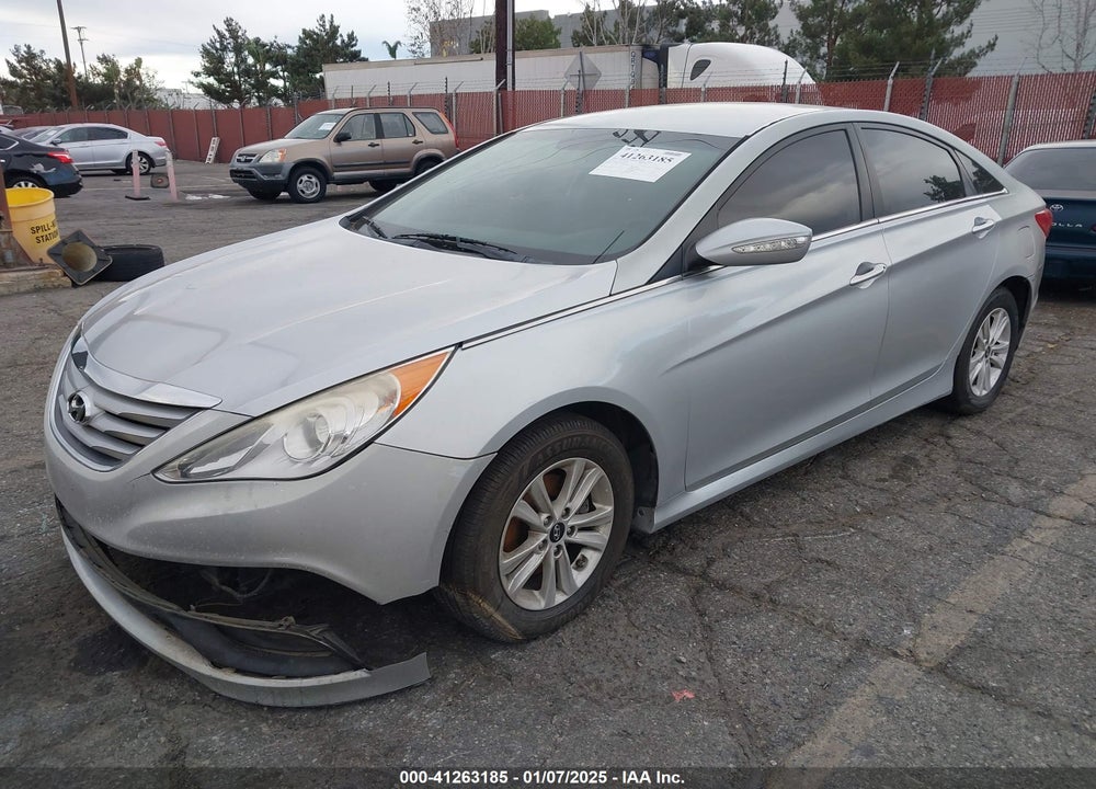 2014 HYUNDAI SONATA GLS VIN: 5NPEB4AC3EH926791