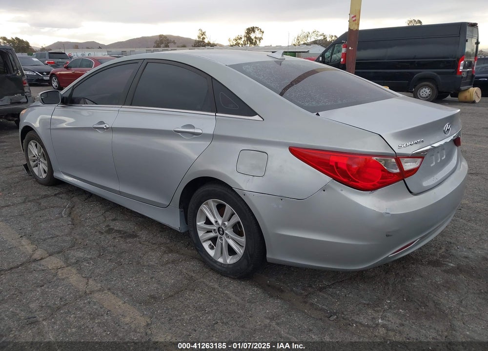 2014 HYUNDAI SONATA GLS VIN: 5NPEB4AC3EH926791