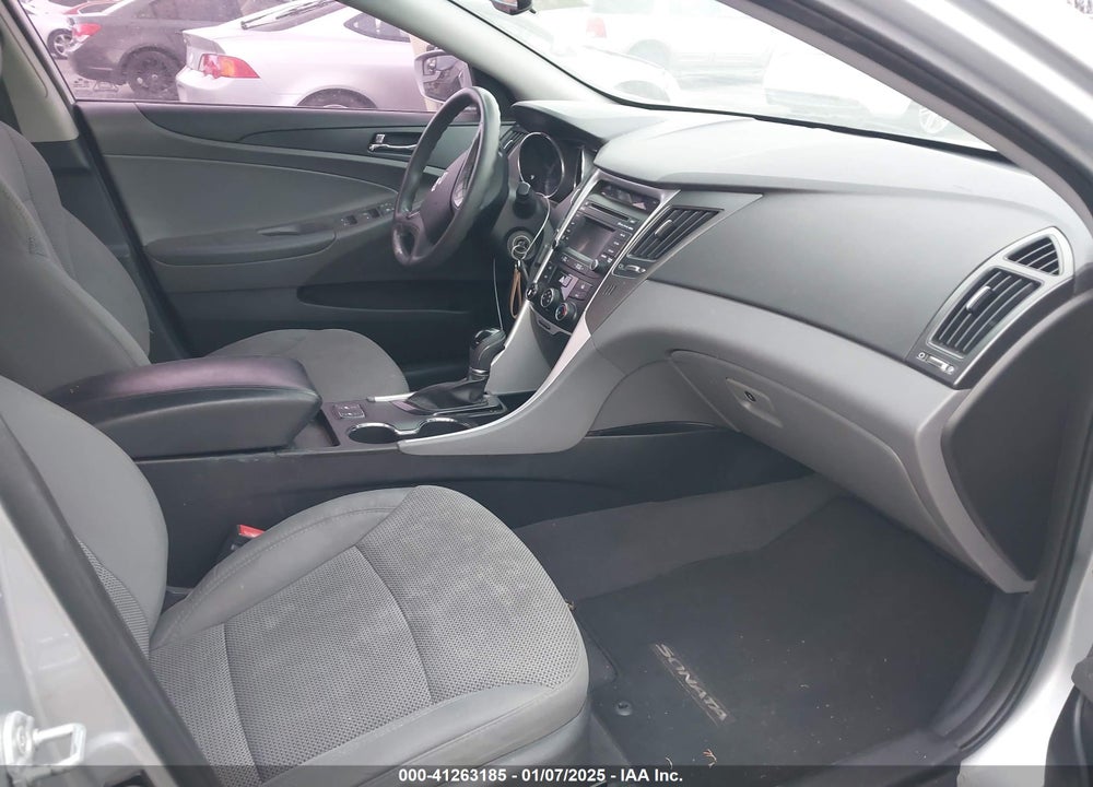 2014 HYUNDAI SONATA GLS VIN: 5NPEB4AC3EH926791