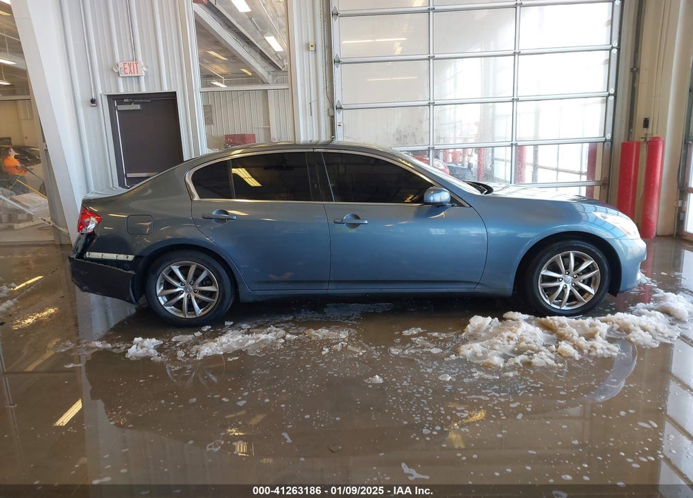 2007 INFINITI G35X VIN: JNKBV61F97M819235