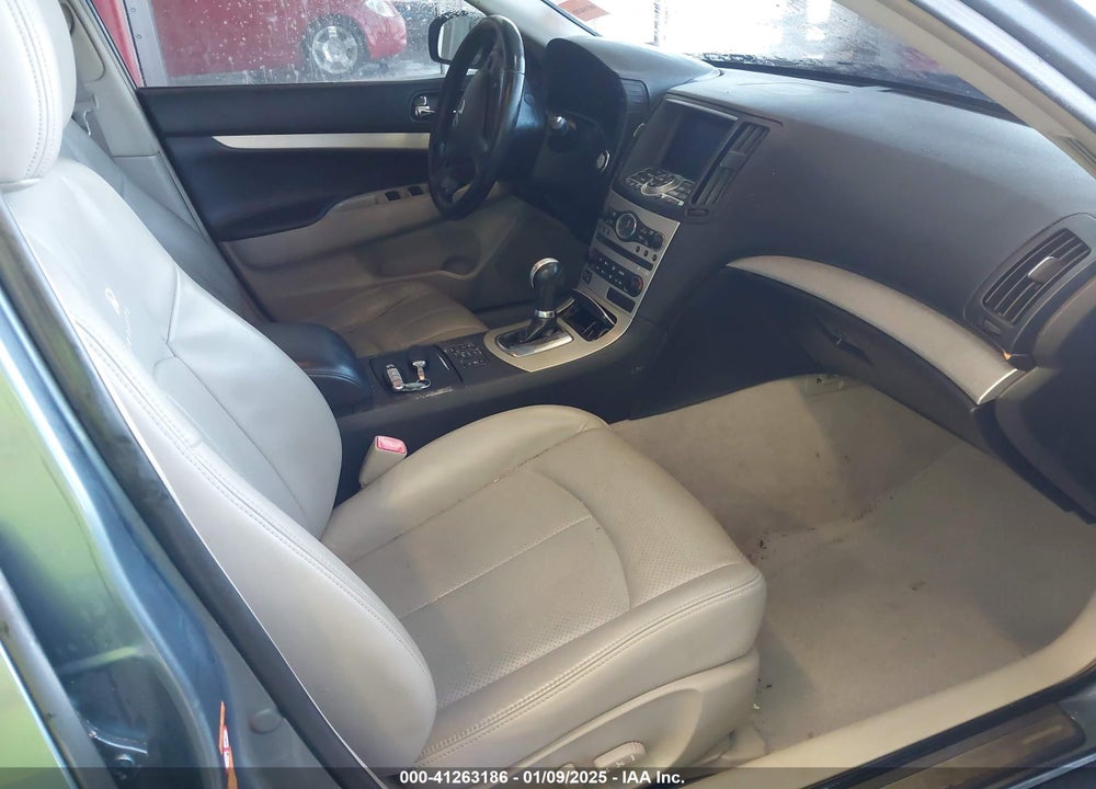 2007 INFINITI G35X VIN: JNKBV61F97M819235