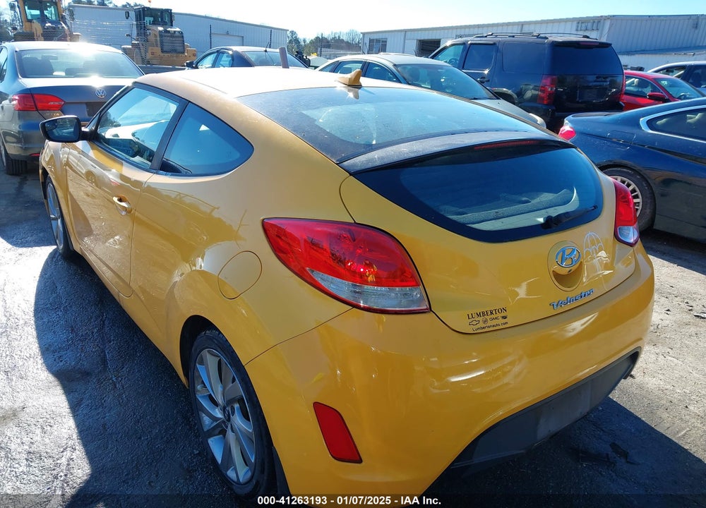 2017 HYUNDAI VELOSTER VIN: KMHTC6AD8HU316660