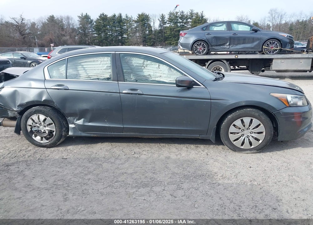 2012 HONDA ACCORD SDN VIN: 1HGCP2E33CA128529