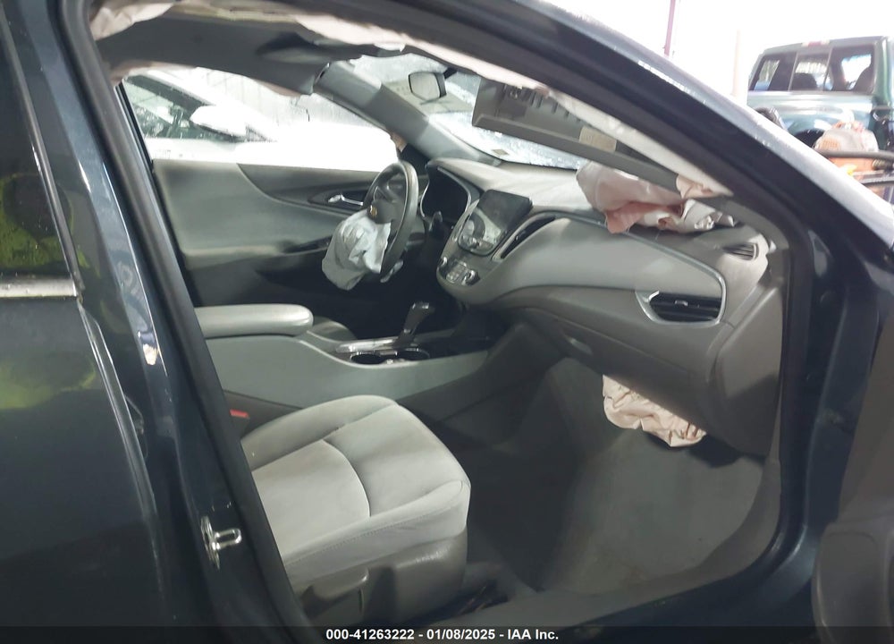 2019 CHEVROLET MALIBU LT VIN: 1G1ZD5ST7KF138465