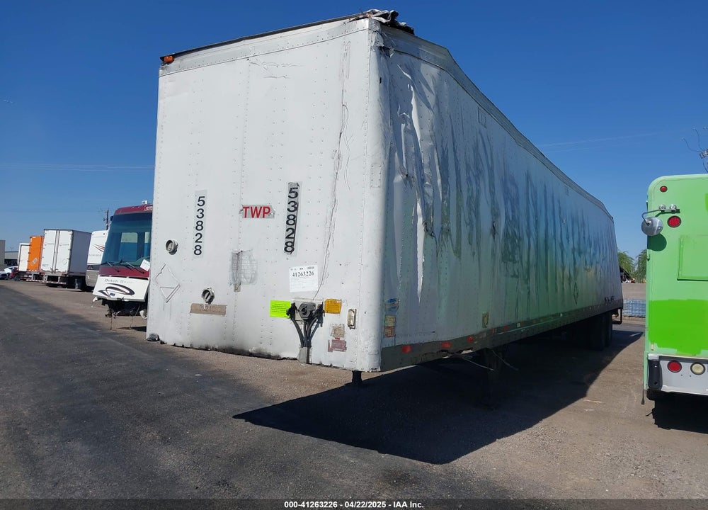2003 UTILITY TRAILER MFG --- VIN: 1UYVS25343P032462