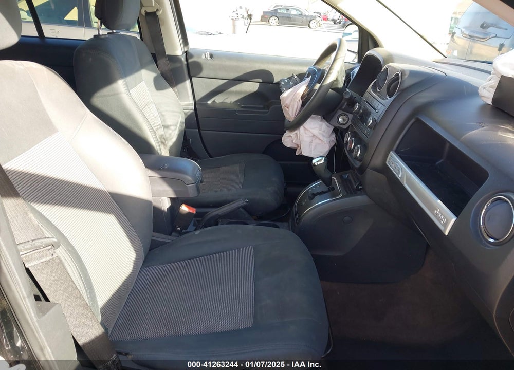 2014 JEEP COMPASS SPORT VIN: 1C4NJCBA2ED510991