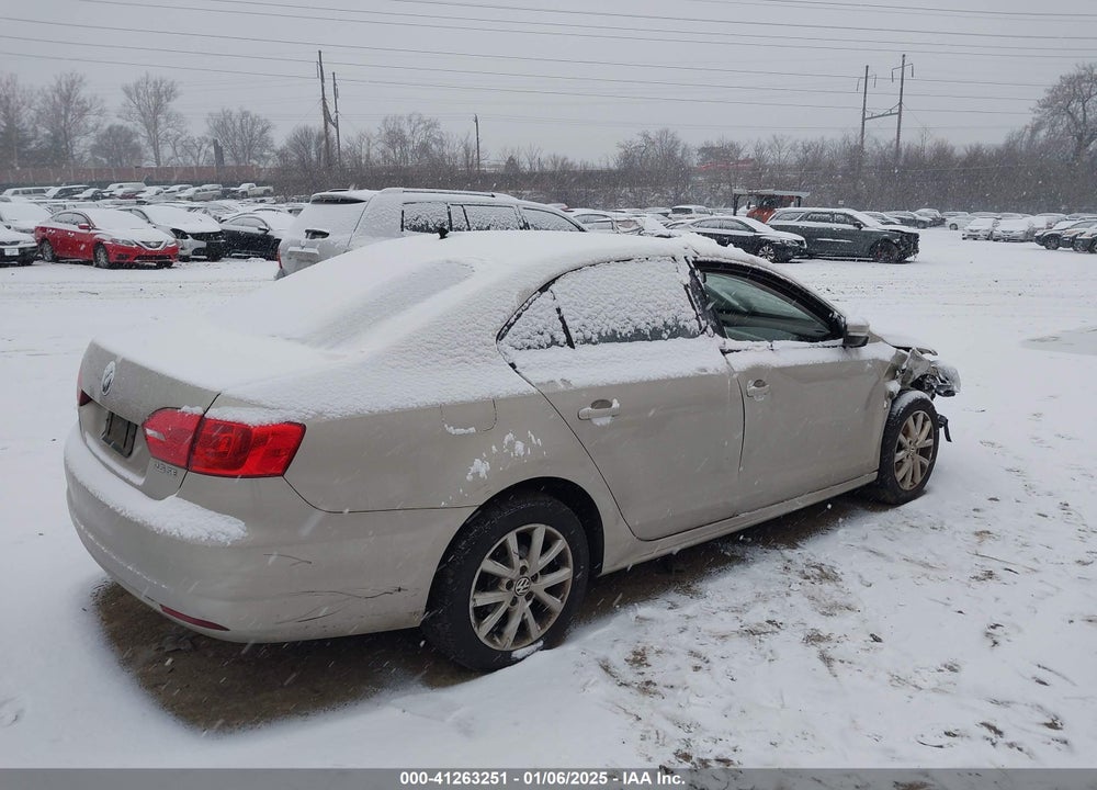 2012 VOLKSWAGEN JETTA 2.5L SE VIN: 3VWDP7AJ6CM459478